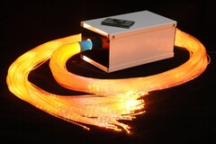 Пучок фибероптических волокон с боковым точечным свечением «Звёздный дождь» 100х2 м в комплекте с источником света - fgospostavki.ru - Киров