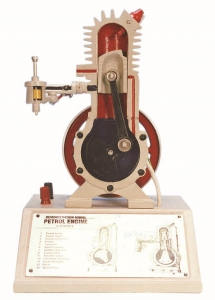 Модель 2-тактного бензинового двигателя - fgospostavki.ru - Киров