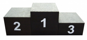 Пьедестал победителей на 3 места (деревянный) - fgospostavki.ru - Киров