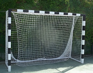 Сетка для футбольных ворот (нить 3 миллиметра, 3Х2Х1Х1,5 метра) - fgospostavki.ru - Киров