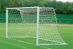 Сетка для футбольных ворот (нить 3 миллиметра, 5Х2Х(1Х1,5) ячейка 100Х100) - fgospostavki.ru - Киров