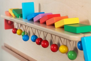 Тактильно-развивающая панель “Разноцветное домино” - fgospostavki.ru - Киров