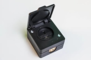 Розетка электрическая 42 В (полюсная) - fgospostavki.ru - Киров