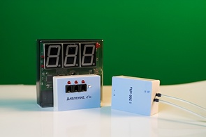 Датчик дифференциального давления с независимой индикацией (манометр демонстрационный) - fgospostavki.ru - Киров