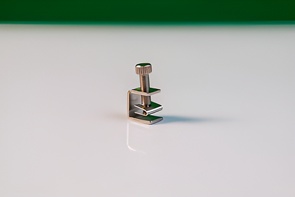 Зажим винтовой для резиновых трубок - fgospostavki.ru - Киров