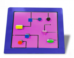 Тактильно-развивающая панель с геометрическими фигурами - fgospostavki.ru - Киров